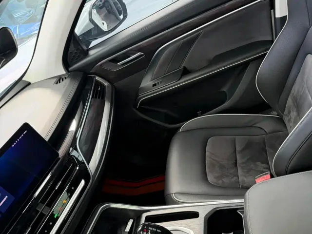 Haval H6 — Фото автомобиля 12