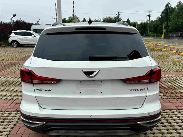 Jetta VS7 — Фото автомобиля 12