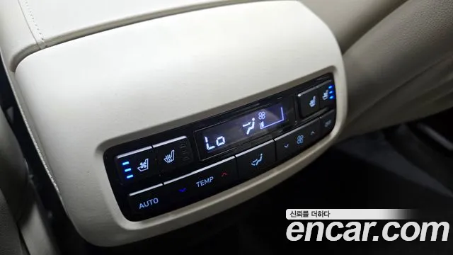 Hyundai Palisade Palisade Бензин 3.8 2WD — Фото автомобиля 29