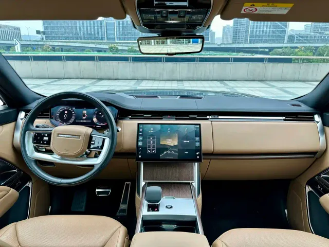 Land Rover Range Rover — Фото автомобиля 11
