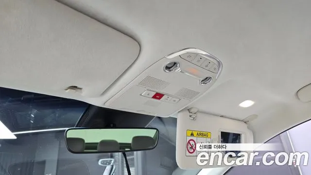 Hyundai Grandeur Grandeur (New) Hybrid — Фото автомобиля 26