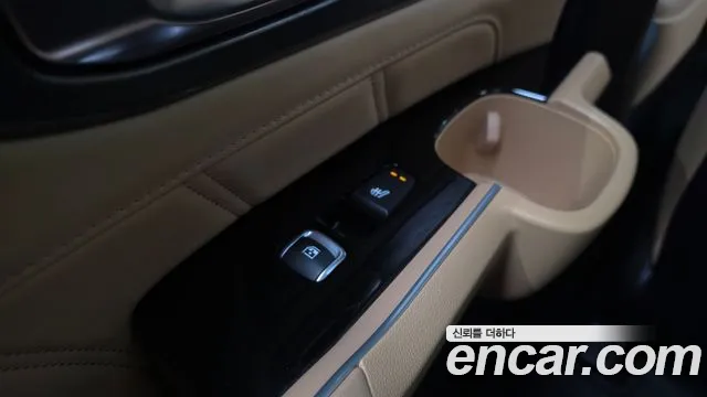 Kia Sorento Sorento 4-е поколение Бензин 2.5T 4WD — Фото автомобиля 19