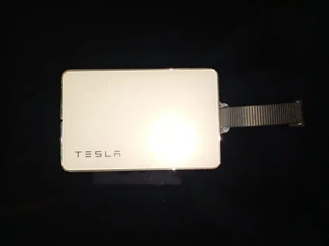 Tesla Model Y — Фото автомобиля 8