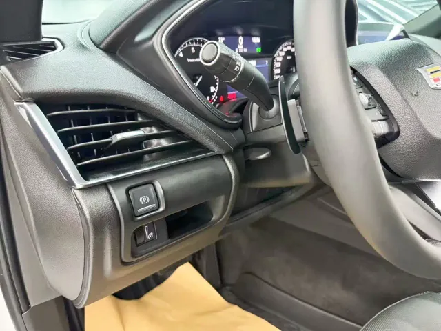 Cadillac CT5 — Фото автомобиля 10
