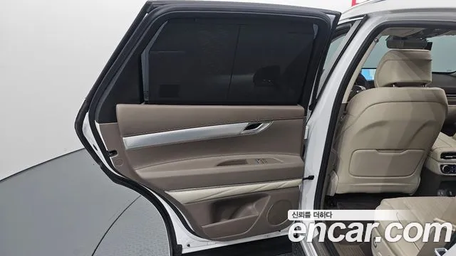 Genesis GV80 — Фото автомобиля 14