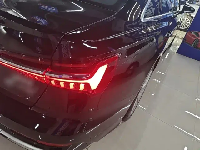 Audi A6L — Фото автомобиля 7