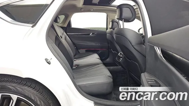 Genesis G80 RG3 — Фото автомобиля 12