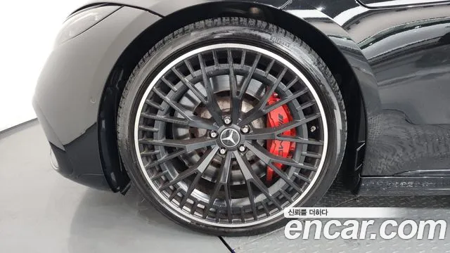 Mercedes-Benz EQS — Фото автомобиля 4