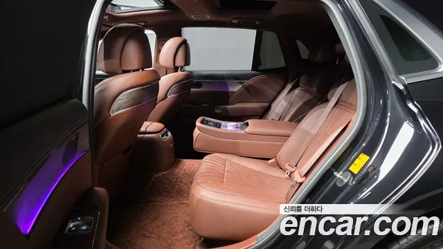 Genesis G90 Бензин 3.5 турбо AWD — Фото автомобиля 12