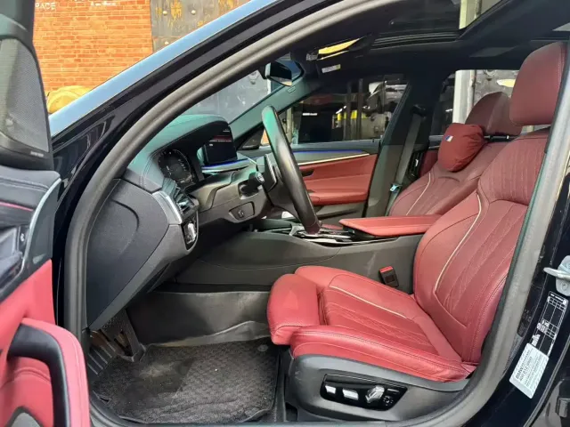 BMW BMW 5 Series 2023 Facelift 530Li Premium M Sport Package — Фото автомобиля 8