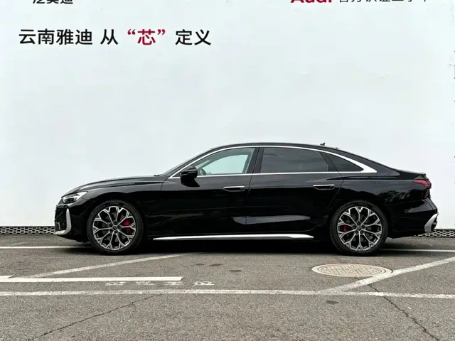 Audi A6L — Фото автомобиля 3