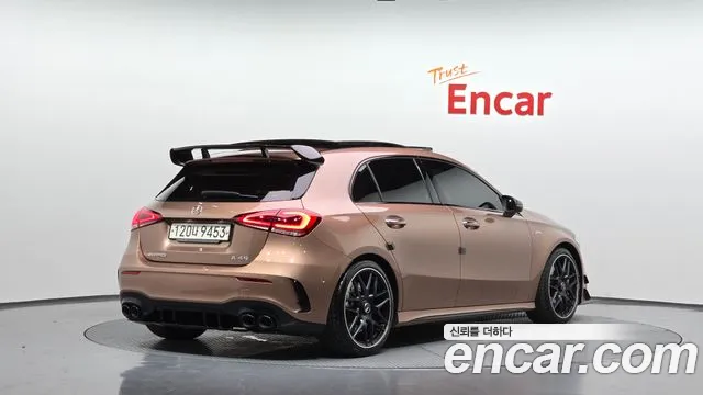 Mercedes-Benz A-Class W177 — Фото автомобиля 2