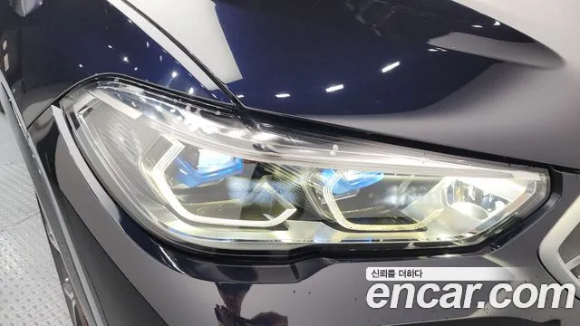 BMW X6 xDrive40i M Sport — Фото автомобиля 18