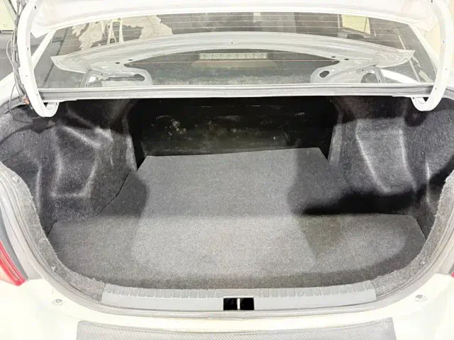 Toyota Vios — Фото автомобиля 13