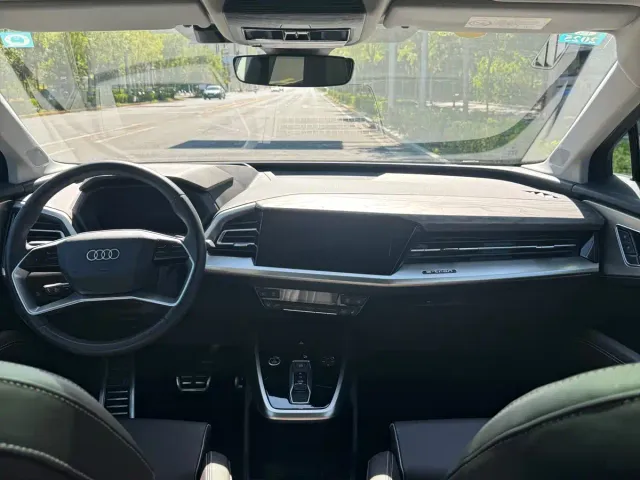 Audi Q5 e-tron — Фото автомобиля 22