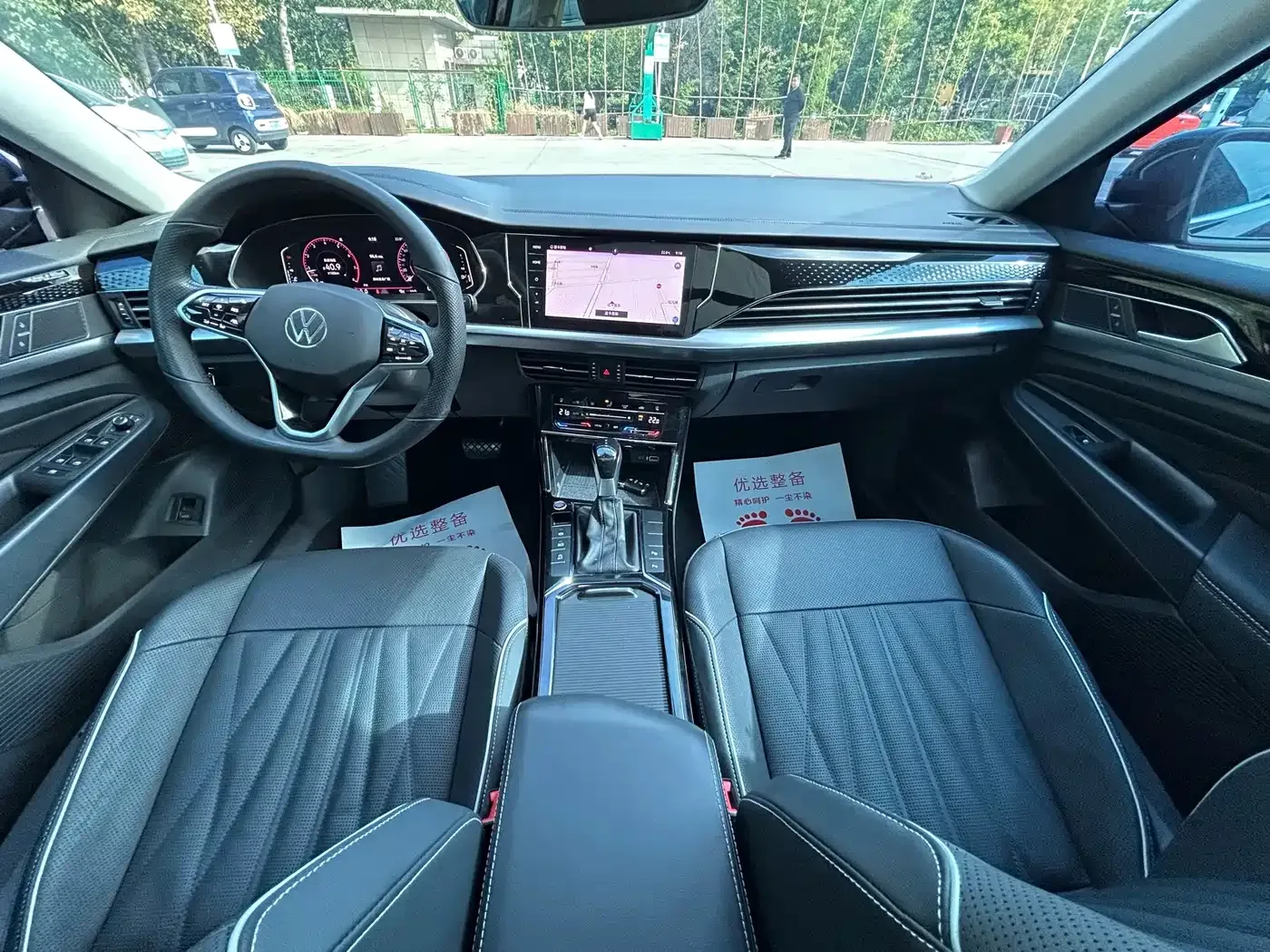 Volkswagen Passat 2022 330TSI Starlight Luxury Edition — Фото автомобиля 6