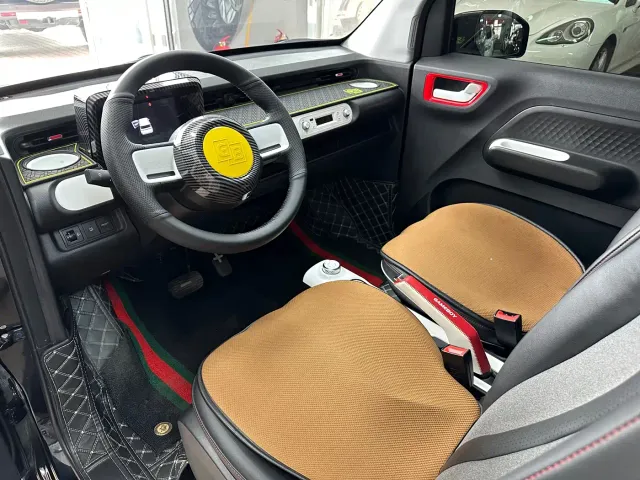 Wuling Hongguang Mini EV — Фото автомобиля 17
