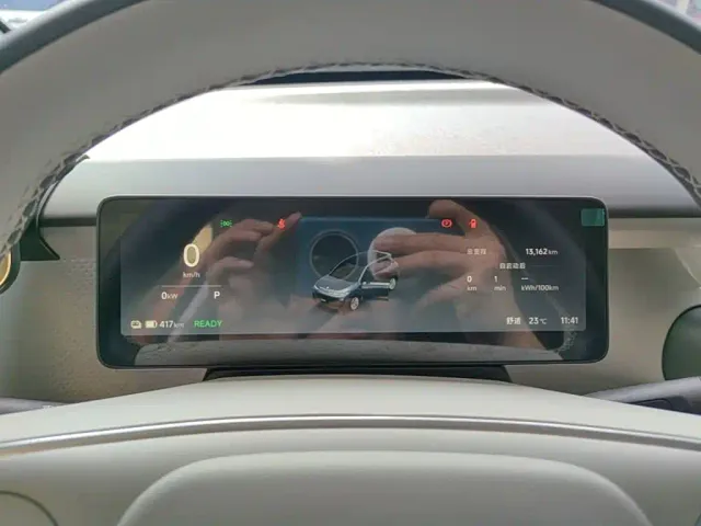 Leapmotor B10 — Фото автомобиля 11