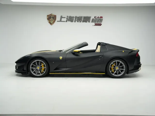 Ferrari 812 — Фото автомобиля 5