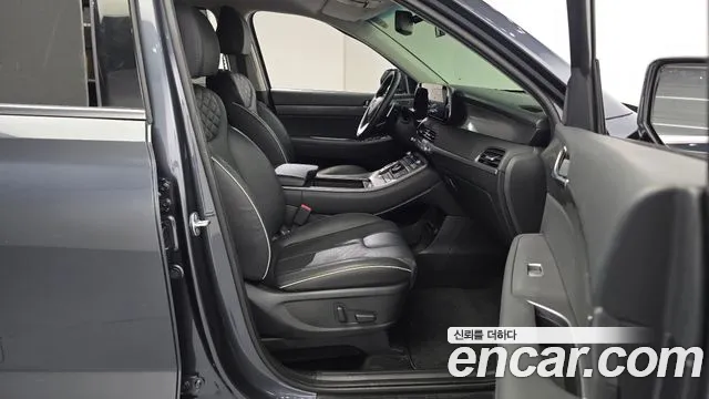 Hyundai Palisade Palisade Бензин 3.8 2WD — Фото автомобиля 12