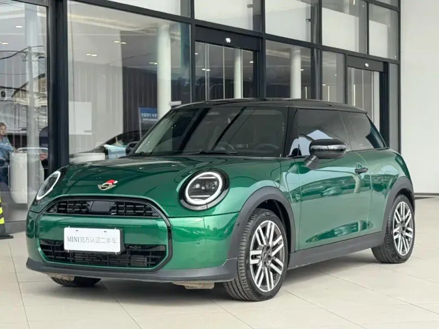 Фотография автомобиля — MINI Hatch