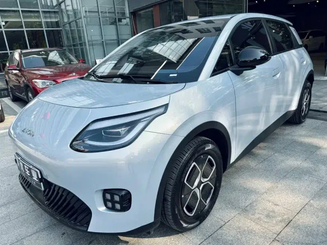 Фотография автомобиля — GAC Aion UT