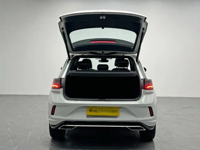 Volkswagen T-Roc — Фото автомобиля 10