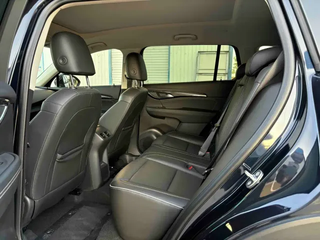 Buick Envision Plus — Фото автомобиля 5
