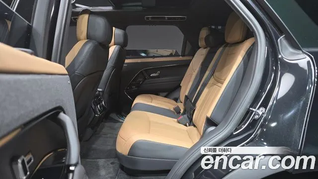 Land Rover Range Rover Sport — Фото автомобиля 11