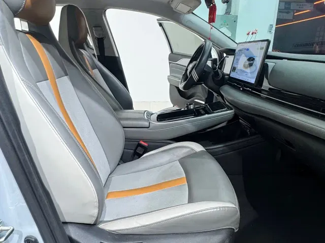 GAC Aion S Plus — Фото автомобиля 11