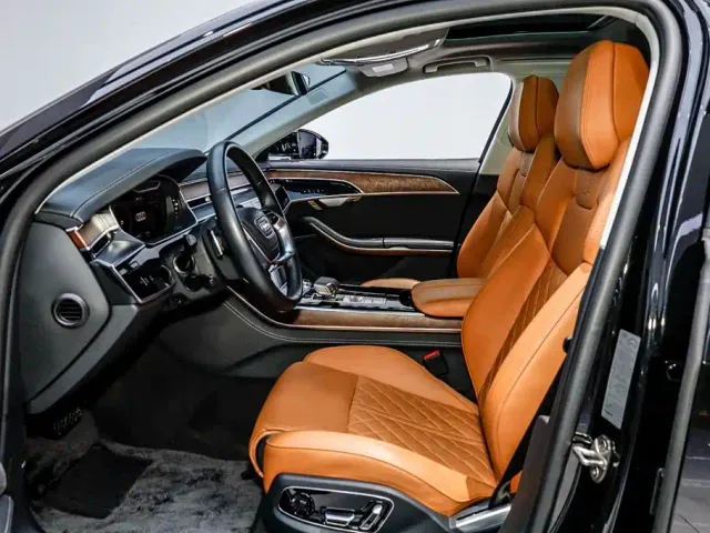 Audi A8 — Фото автомобиля 9