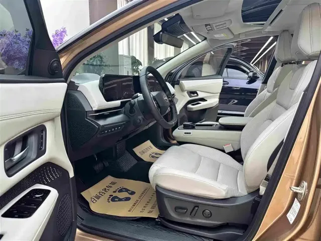 Nissan Ariya — Фото автомобиля 9