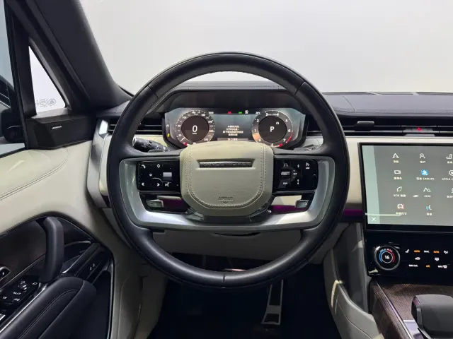 Land Rover Range Rover — Фото автомобиля 20