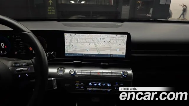 Hyundai Kona Kona (SX2) Бензин 1.6 Turbo 4WD — Фото автомобиля 14