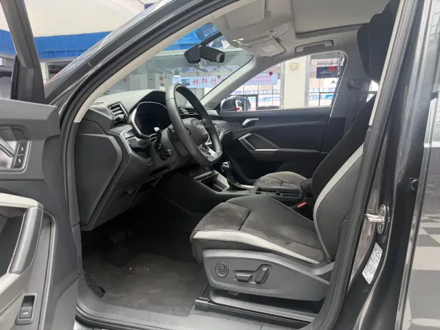 Audi Q3 — Фото автомобиля 7