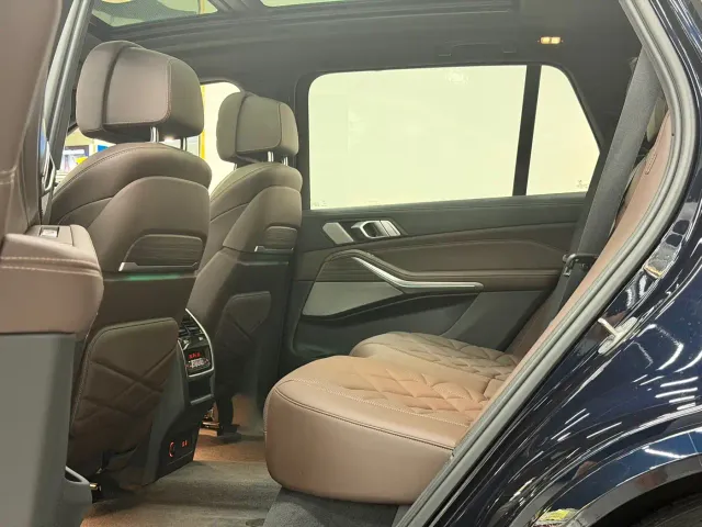 BMW X5 — Фото автомобиля 9
