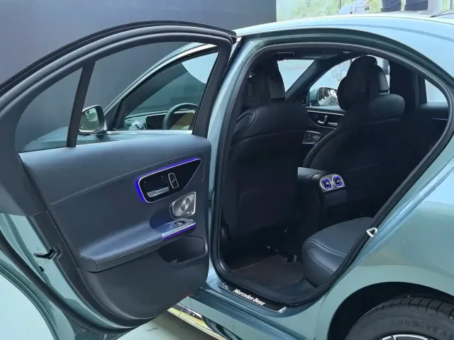 Mercedes-Benz C-Class — Фото автомобиля 21