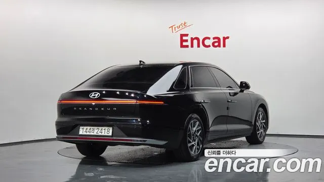 Hyundai Grandeur — Фото автомобиля 2