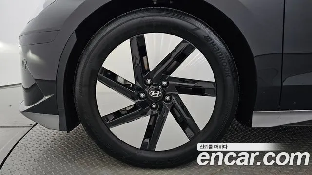 Hyundai Ioniq 6 — Фото автомобиля 5
