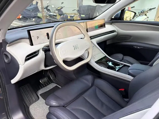 IM Motors IM LS7 — Фото автомобиля 12