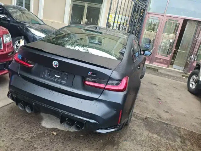 BMW M3 — Фото автомобиля 2