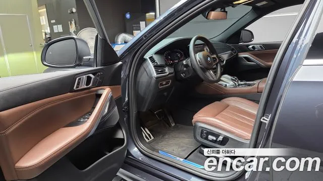 BMW X6 xDrive40i M Sport — Фото автомобиля 9