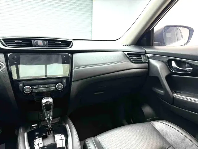 Nissan X-Trail — Фото автомобиля 18