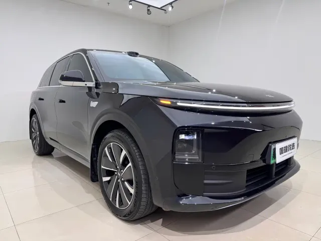 Li Auto L6 — Фото автомобиля 3