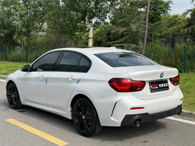 BMW 1 Series — Фото автомобиля 7