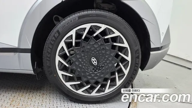 Hyundai Ioniq5 Ioniq5 Long Range AWD — Фото автомобиля 17