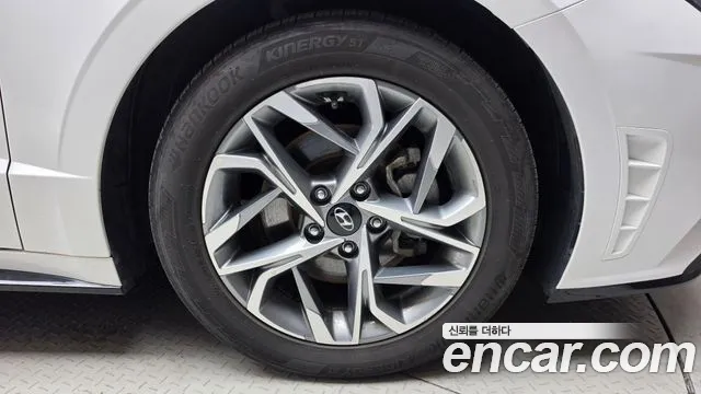 Hyundai Sonata — Фото автомобиля 6