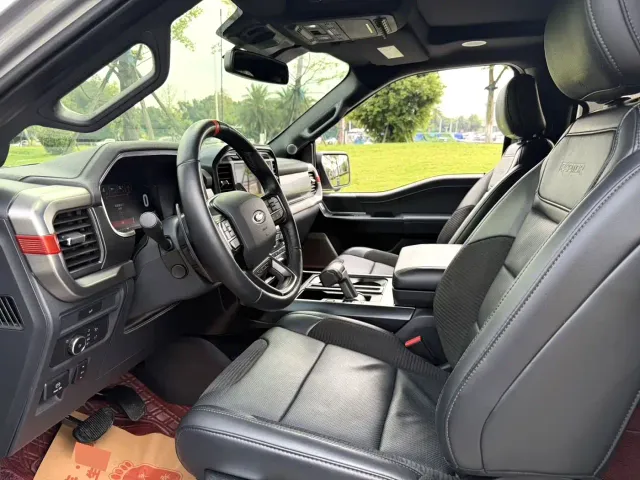 Ford F-150 Raptor — Фото автомобиля 5