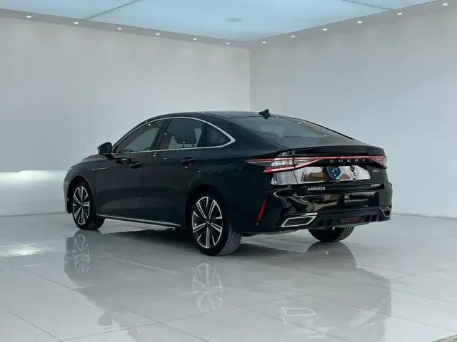 Chery Arrizo 8 — Фото автомобиля 7