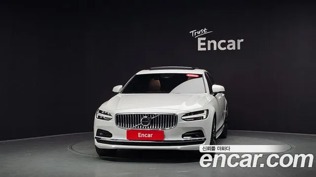 Volvo S90 — Фото автомобиля 3